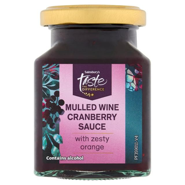 Sainsbury's 220g Mulled Wine Cranberry Sauce, Taste the Difference - gallery image 1