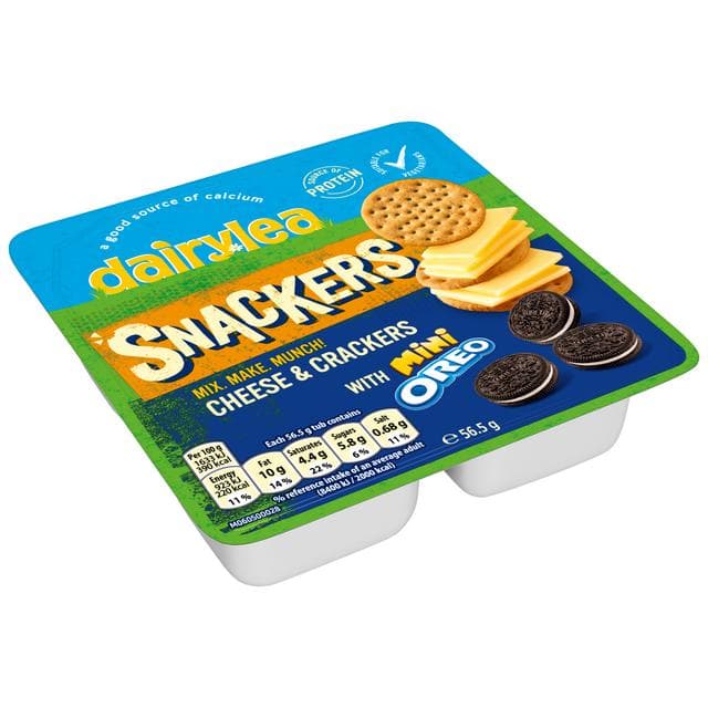 Dairylea Snackers Cheese & Crackers with Mini Oreo 56.5 g - gallery image 4