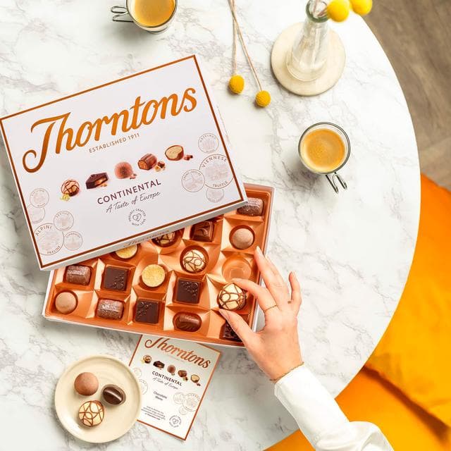 Thorntons Continental Milk, Dark, White Chocolate Gift Box 264g - gallery image 5