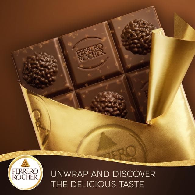 Ferrero Rocher Milk Chocolate & Hazelnut Bar 90g - gallery image 3