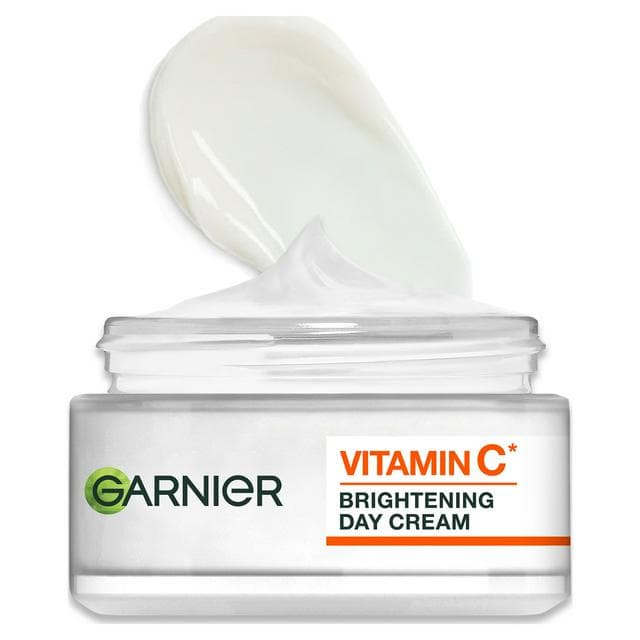 Garnier SkinActive Vitamin C Skincare Brightening Day Face Cream 50ml - gallery image 1