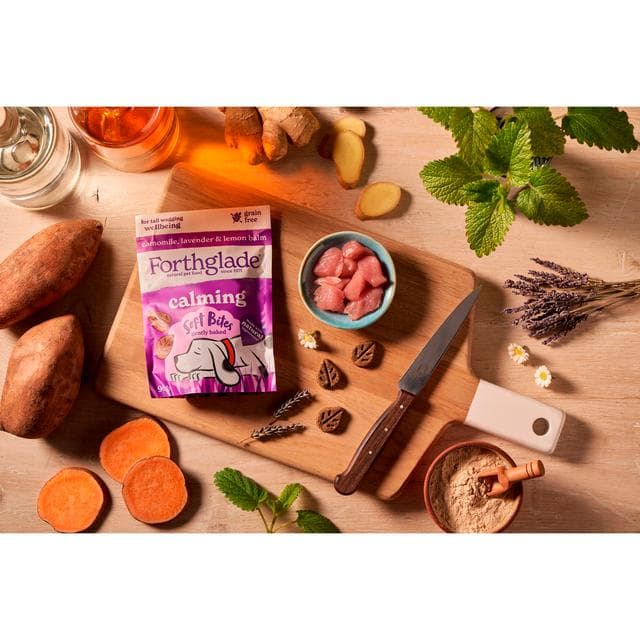 Forthglade Calming Natural Soft Bite Treats 90g - gallery image 3