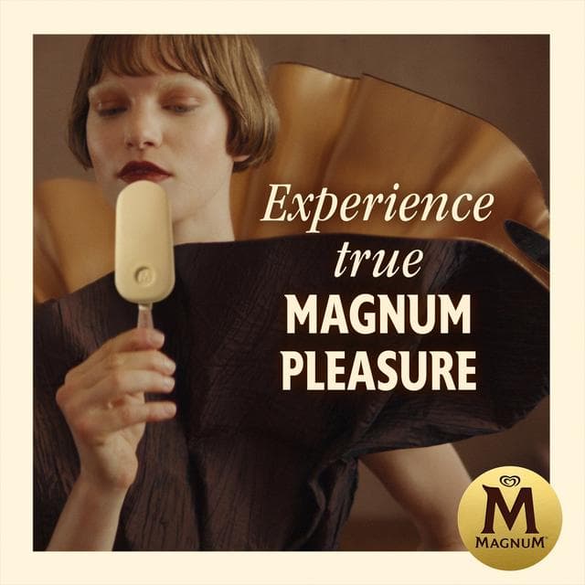 Magnum White Chocolate Ice Cream Sticks 3x100ml - gallery image 4