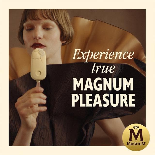 Magnum White Chocolate Ice Cream Sticks 6x100ml - gallery image 4