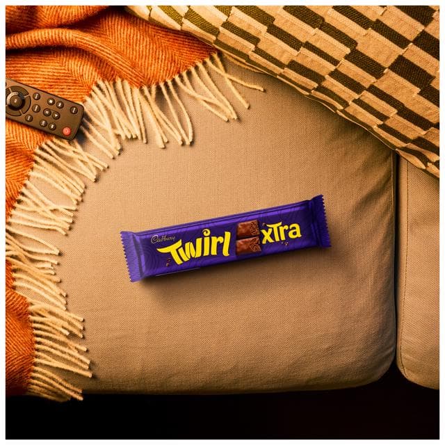 Cadbury 54g Twirl Xtra Duo Chocolate Bar - gallery image 2