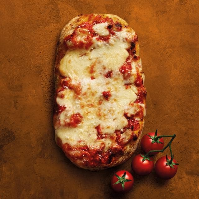 Crosta & Mollica Pinsa Roman Pizza Tomato & Mozzarella 154g - gallery image 2