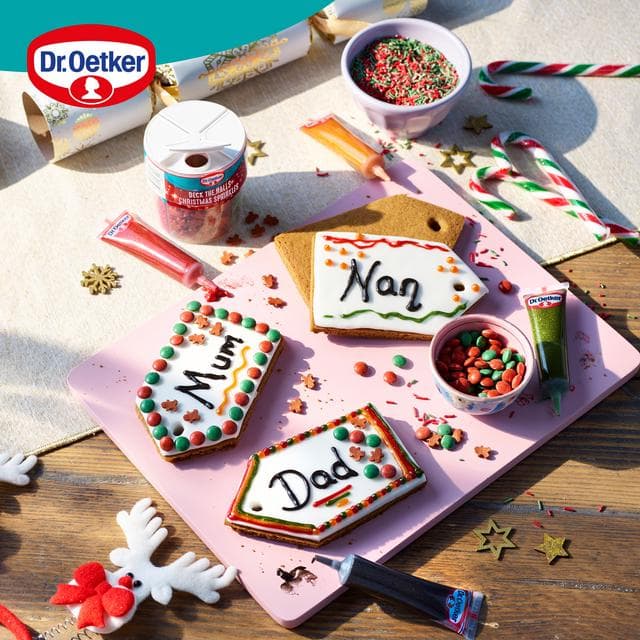 Dr. Oetker 4 x 19g Christmas Glittery Decorating Icing - gallery image 5