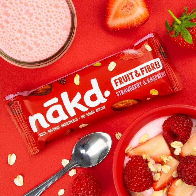 Nakd Strawberry Raspberry Fruit & Fibre Bars 3x44g - gallery image 6