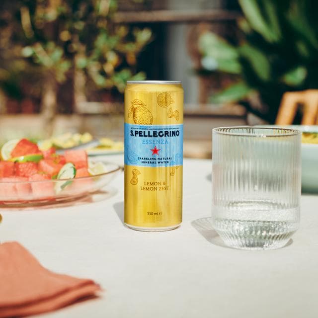 San Pellegrino Essenza Sparkling Water Lemon 4x330ml - gallery image 5
