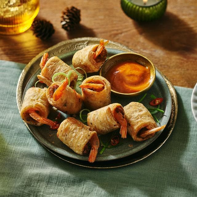 Sainsbury's King Prawns in Duvets, Taste the Difference x8 230g - gallery image 1