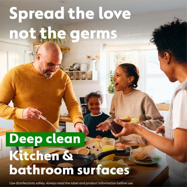 Dettol 70 x Pomegranate Antibacterial Large Multipurpose Cleaning Wipes - gallery image 3