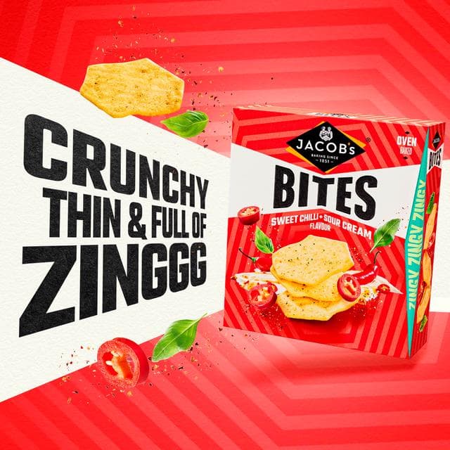 Jacob's Sweet Chilli & Sour Cream Flavour Bites 125g - gallery image 2