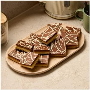 Sainsbury's Millionaire Shortbread Squares (12 Pieces)