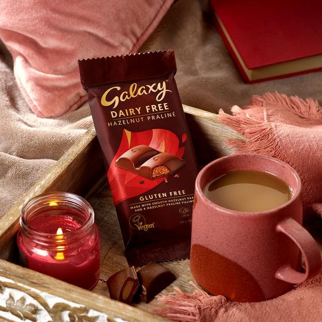 Galaxy Dairy Free Chocolate Praline 100g - gallery image 2