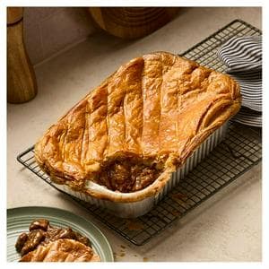Sainsbury's 1.55kg Extra Large Ultimate Steak Pie, Taste the Difference