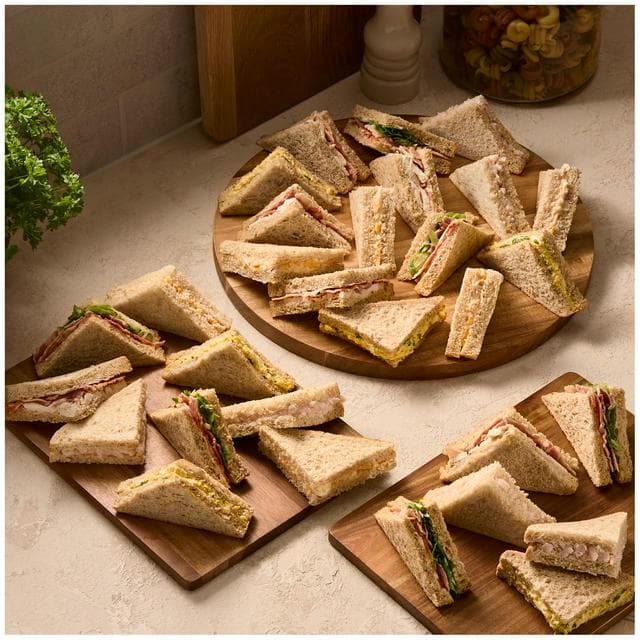 Sainsbury's Large Classic Sandwich Platter (30 Quarters) - gallery image 1
