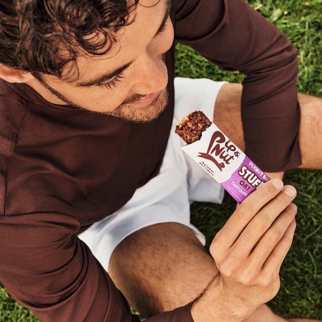Pip & Nut Peanut Butter Stuffed Oat Bar Chocolate 3 x 48g - gallery image 2