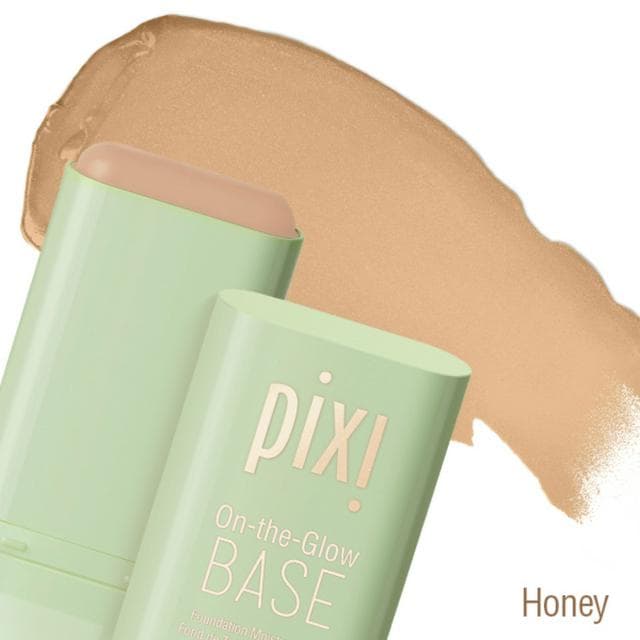 Pixi On-the-Glow Base Foundation Moisture Stick, Honey 19g - gallery image 3