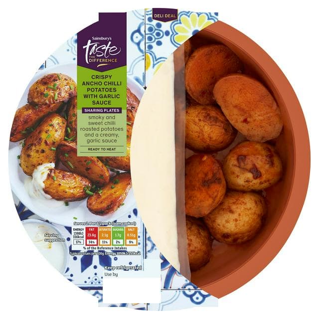 Sainsbury's 300g Crispy Ancho Chilli Potatoes with Garlic Sauce, Taste the Difference - gallery image 1