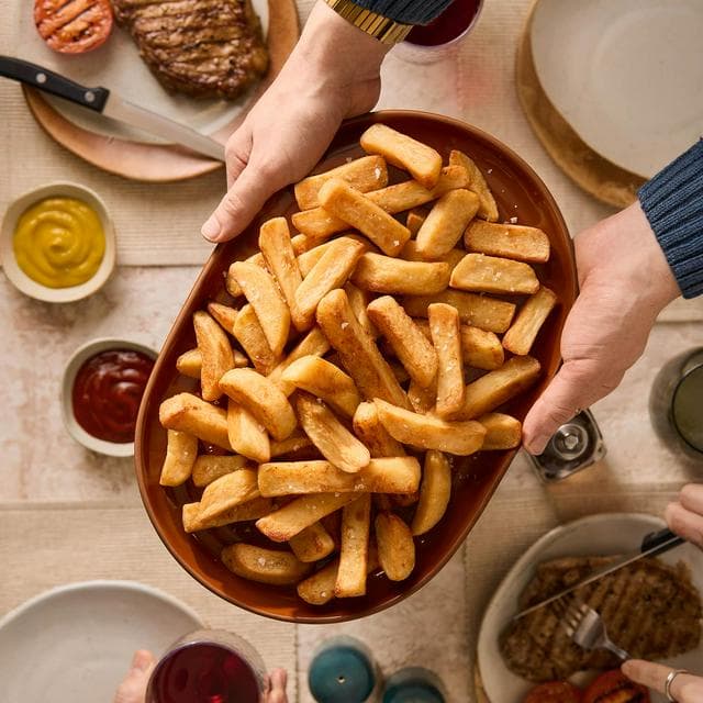 Sainsbury's Triple Cooked Chips, Taste the Difference 1kg - gallery image 2