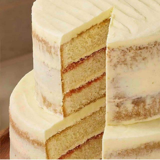 Sainsbury's 2.2kg Two Tier Vanilla Naked Cake - gallery image 3