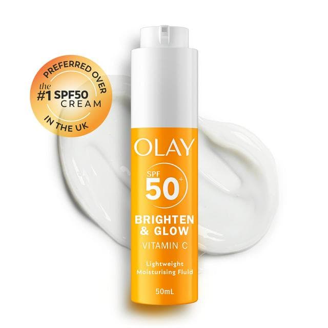 Olay Vitamin C Brighten & Glow 3in1 Moisturiser Face Fluid SPF 50+ Hydrating Primer 50ml - gallery image 1