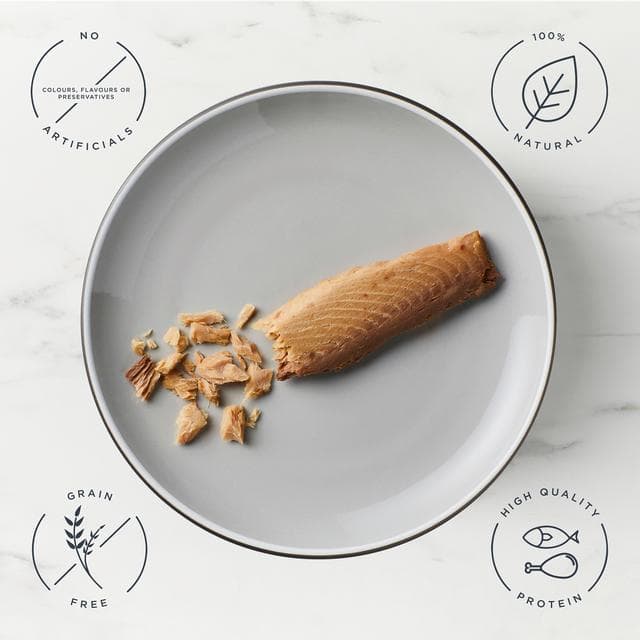 Encore 3 x 30g Festive Cat Treat Pouches - gallery image 4