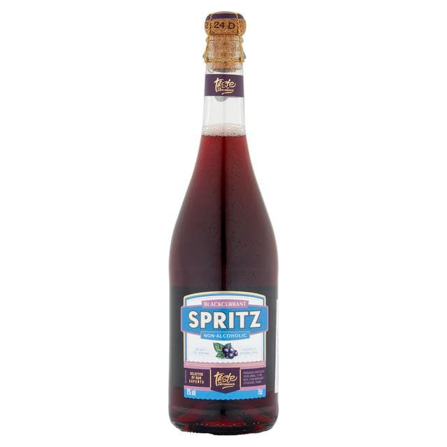 Sainsbury's 0.0% Alcohol Free Blackcurrant Spritz, Taste the Difference 75cl - gallery image 1