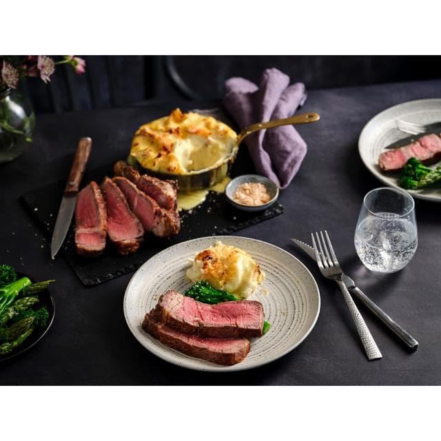 Sainsbury's Discovery (Approx.700g) 35 Day Salt Dry Aged Aberdeen Angus Cote de Boeuf Steak, Taste the Difference - gallery image 4