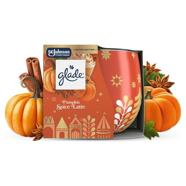 Glade Pumpkin Spice Latte Festive Scented Candle, Limited Edition 108g - gallery image 1