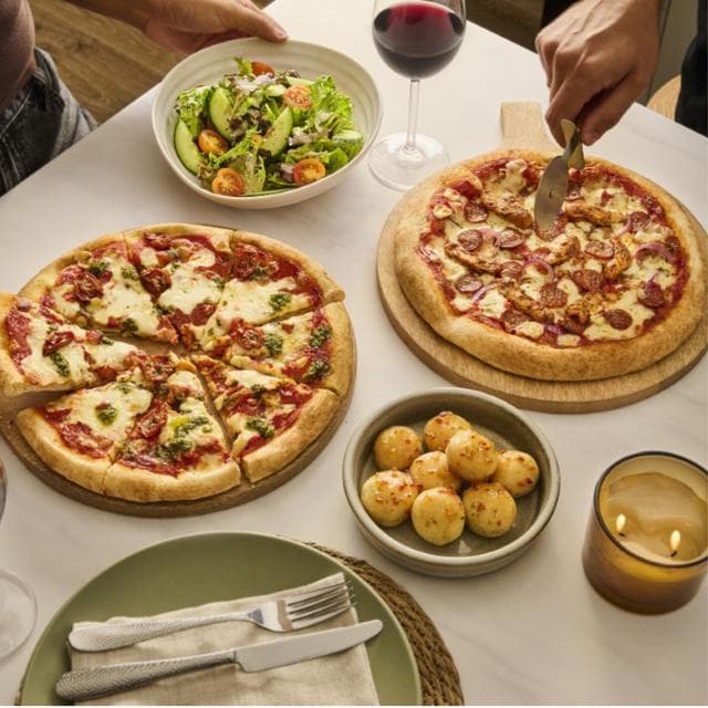 Pizza Express Margherita Speciale 452g - gallery image 3