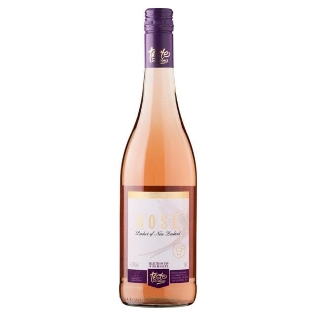 Sainsbury's 0.5% Low Alcohol Rose Wine, Taste the Difference 75cl - gallery image 1