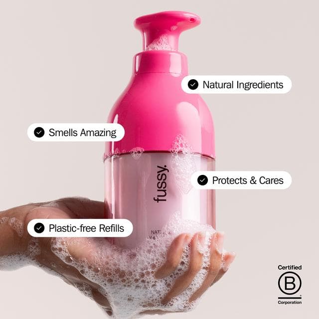 Fussy 320ml Coconut Milk Refillable Natural Body Wash - gallery image 3