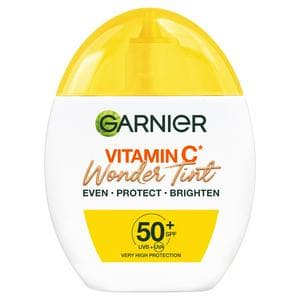 Garnier Bright Complete 40ml SPF 50+ Medium Shade Even, Protect & Brighten Vitamin C Wonder Tint