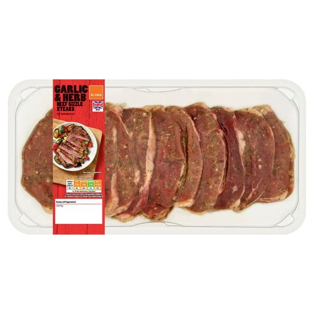 Sainsbury's 680g Garlic & Herb Beef Sizzle Steaks - gallery image 1