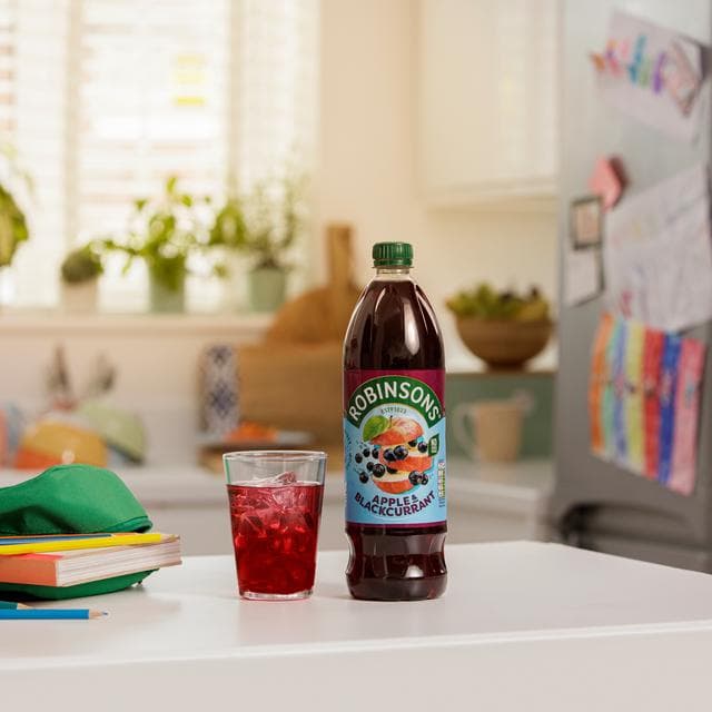 Robinsons 1L Double Strength Apple & Blackcurrant No Added Sugar Squash - gallery image 3