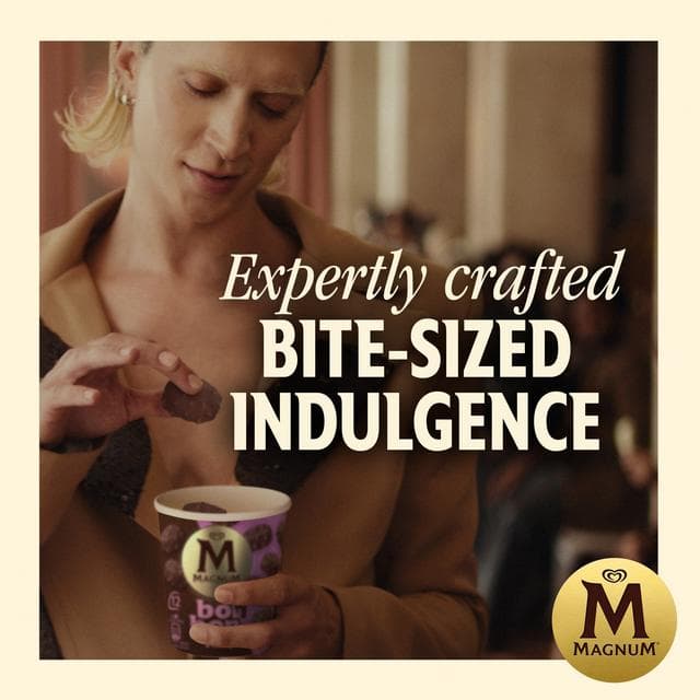 Magnum 12 x 17ml Bonbon Cherry & Milk Chocolate Ice Cream Frozen Snack - gallery image 2