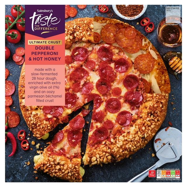 Sainsbury's 650g Ultimate Crust Double Pepperoni & Hot Honey Pizza, Taste the Difference - gallery image 1
