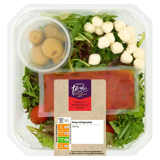 Sainsbury's 235g Tomato & Mozzarella Salad, Taste the Difference - gallery image 1