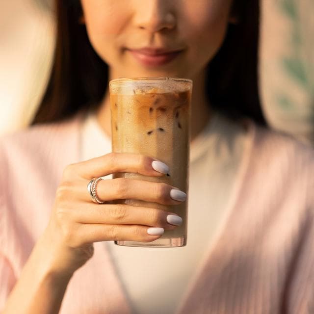 Starbucks 260ml Rich Black Concentrated Iced Coffee - gallery image 5