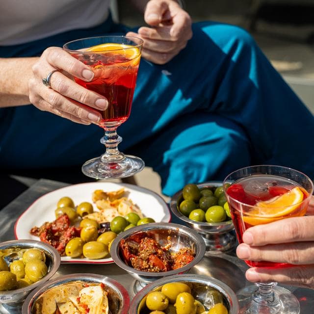 Belazu 320g Sicilian Nocellara Giant Olives - gallery image 3