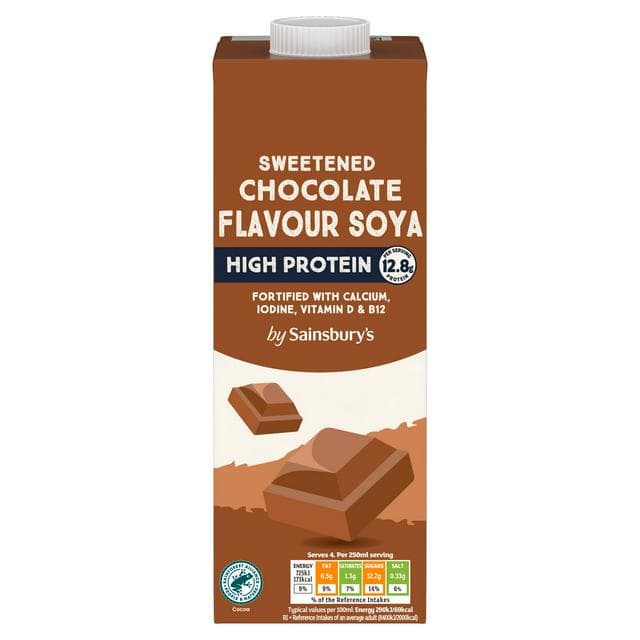 Sainsbury's 1L Sweetened Chocolate Flavour High Protein Soya Drink - gallery image 1