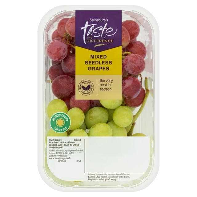 Sainsbury's 500g Mixed Seedless Grapes, Taste the Difference - gallery image 1