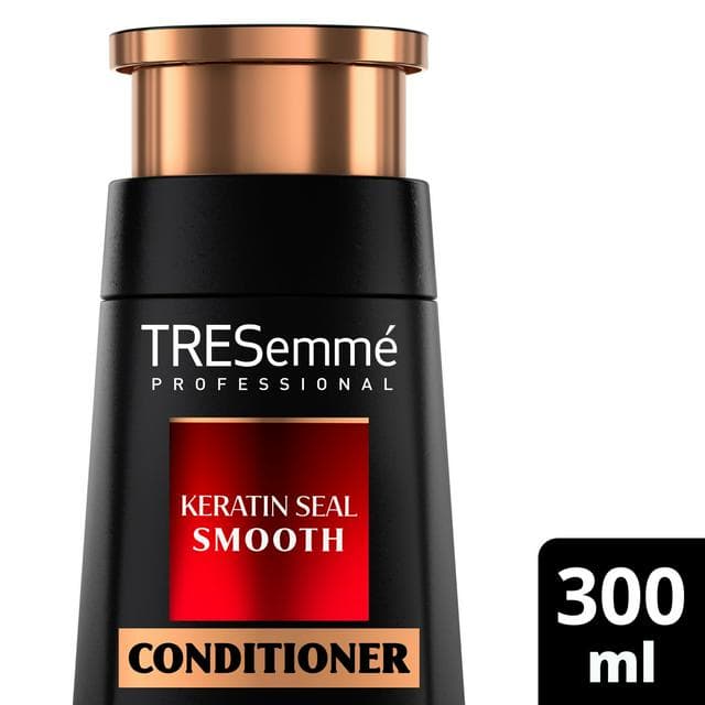 TRESemmé 300ml Keratin Seal Smooth Hair Conditioner - gallery image 1
