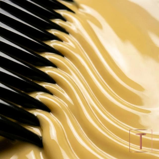 TRESemmé 100ml Lamellar Gloss Priming Hair Serum - gallery image 6