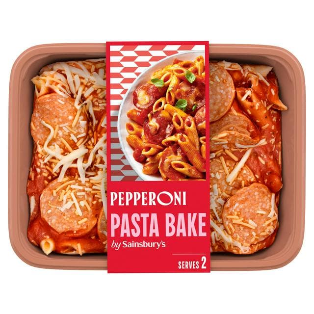 Sainsbury's 750g Pepperoni Pasta Bake - gallery image 1