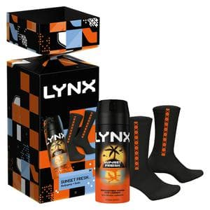Lynx Sunset Fresh Body Spray + Socks Cracker Gift Set