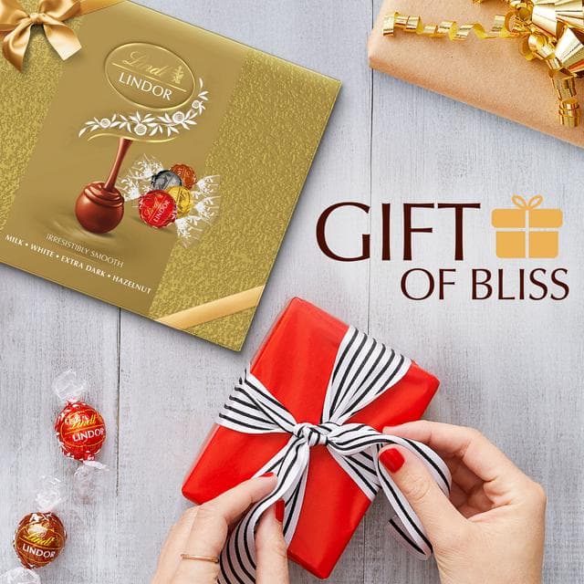 Lindt Lindor 300g Assorted Gold Gift Box Chocolate Truffles - gallery image 3