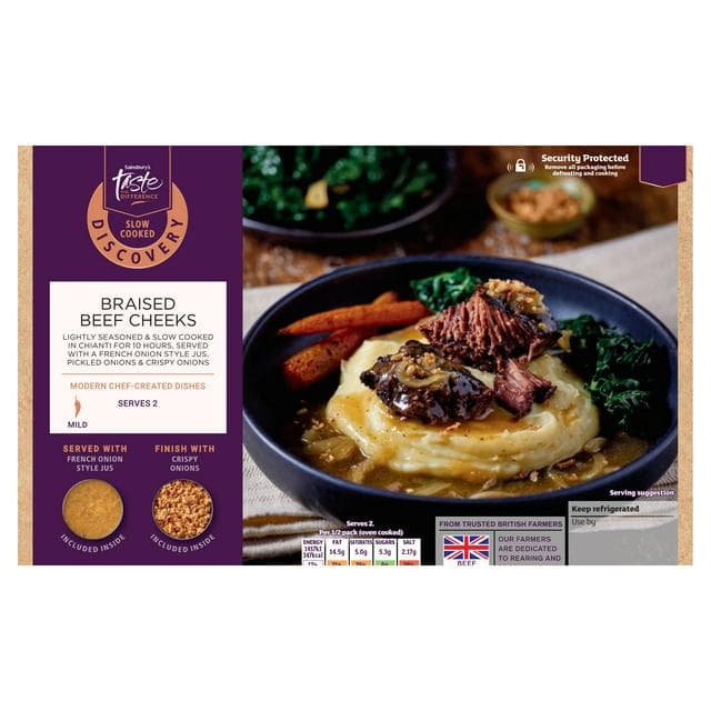 Sainsbury's Discovery 615g Slow Cooked Braised Beef Cheeks, Taste the Difference - gallery image 1