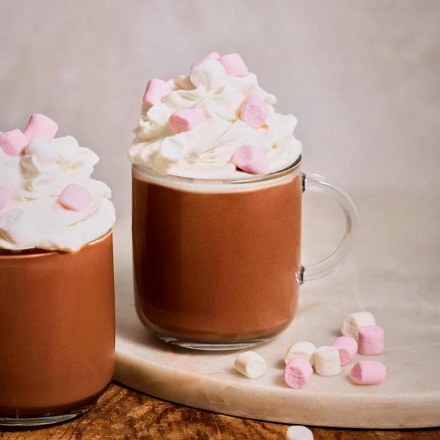 Elmlea 250ml Whipped Squirty Double Cream - gallery image 3